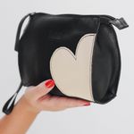 Bolsinha Coração - Preto e Off White