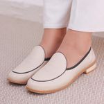 Mocassim - ETERNIZAR - Off White e Preto - 664.55