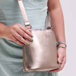 Bolsa de Couro - XODÓZINHA - Champagne