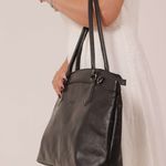 Bolsa de Couro para Notebook ROTINA - Preta