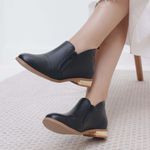 Bota - EQUILÍBRIO Preta 664.54