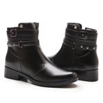 Bota Feminina Franshoes Melissa Cano Curto com Detalhes Metálicos Preto