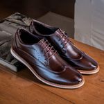  Kit Sapatênis Casual Masculino Franshoes em Material Nobre Café com Cinto e Carteira