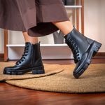 Coturno Franshoes Feminino Preto com Atacador
