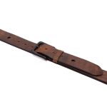 Cinto casual largura 40 mm em couro soleta na cor chocolate com fivela preta 