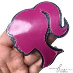 Silhueta Barbie Acrílico Curvado (7CM) (1Uni.) 