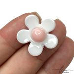  Florzinha Plástica com Furo (6Uni.)