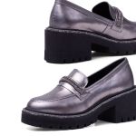 Mocassim Jambiani Couro Inox