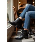 Bota Agatha em Couro Preto