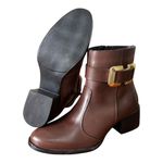 Bota Agatha em Couro Café