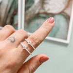 Anel Gota Cravejado Cristal Prata 925 