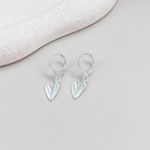 Argola Click Coração Liso Prata 925 