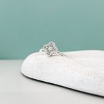 Anel Trevo Cravejado Prata 925 