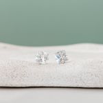 Brinco Carrê Cristal 4 Mm Prata 925 