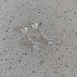 Brinco Solitario Cristal 6 mm Prata 925 