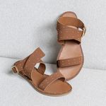 Rasteira Chantal Camel Villa Griffe