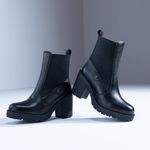 Bota Coturno Feminino Luna Vittal Salto Alto com Elástico Preto - R4020Preto