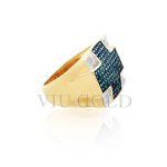 Anel em ouro 18k amarelo com Diamante azul e Diamante branco