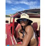 Óculos de Sol Kailua HD em acetato na cor preta com detalhes em prata nas hastes