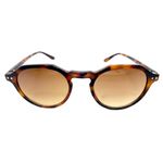 Óculos de Sol Anani HD em acetato cor animal print com as lentes policarbonato degradê marrom