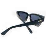 Óculos de sol HD Swell Fumê com armação e hastes em cinza translucido e lentes com proteção UV