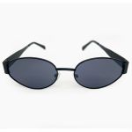 Óculos de sol HD em metal com armação preta e lentes fume com proteção UV