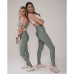 Conjunto Calça e Top Fitness Feminino Alice Poliamida Com Elastano Verde Alecrin