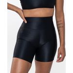 Short Fitness Feminino Preto com Bolso