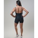 Macaquinho Fitness Preto Cavado 