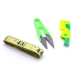 Kit de Costura com Caixa Plástica contendo Tesoura, Linhas, Fita Métrica, Agulhas, Botões e outros itens