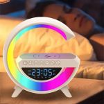 Luminária G Speaker com Caixa de Som e Carregamento por Indução Bluetooth