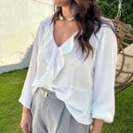 Blusa Feminina Manga Longa com Jabo - Off White