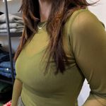Blusa Feminina Manga Longa em Tule - Verde