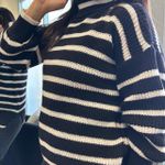 Blusa Feminina Over Tricô - Preto e Branco