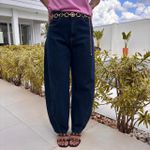 Calça Feminina Barrel com Recorte - Escura