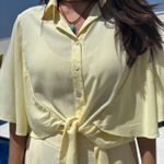 Camisa Feminina Cropped - Amarelo