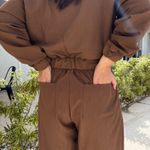 Conjunto Feminino Jaqueta e Calça - Marrom