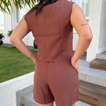 Conjunto Feminino Shorts Pesponto - Marrom Escuro