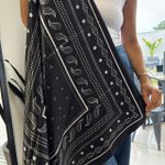 Lenço Feminino Estampado - Preto