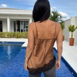 Regata Feminina Cetim - Marrom