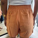Shorts Saia Feminino Recorte Vivos - Laranja
