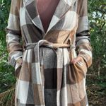 Sobretudo Feminino Xadrez - Caramelo