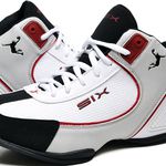 Tênis De Basquete Charge Branco, Cinza e Vermelho