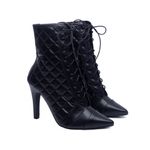 Bota Bico Fino Feminina Matelassê Preto