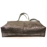 Bolsa Feminina em Couro Texturizado Almofadada Ônix