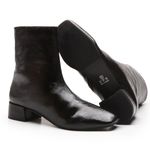 BOTA FEMININA CANO CURTO EM VERNIZ MOLHADO 159032-PRETO