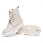 Bota Tratorada Off White Coturno com ajuste Cano médio