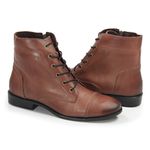 Bota Feminina Em Couro Marrom Clássica Ajustável