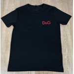 Camiseta Dolce G Logo Vermelho Brilhoso