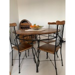 Conjunto 1 Mesa (100cm ) + 4 Cadeiras de Jantar Grade